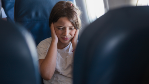 5 dicas para evitar dor de ouvido no avião